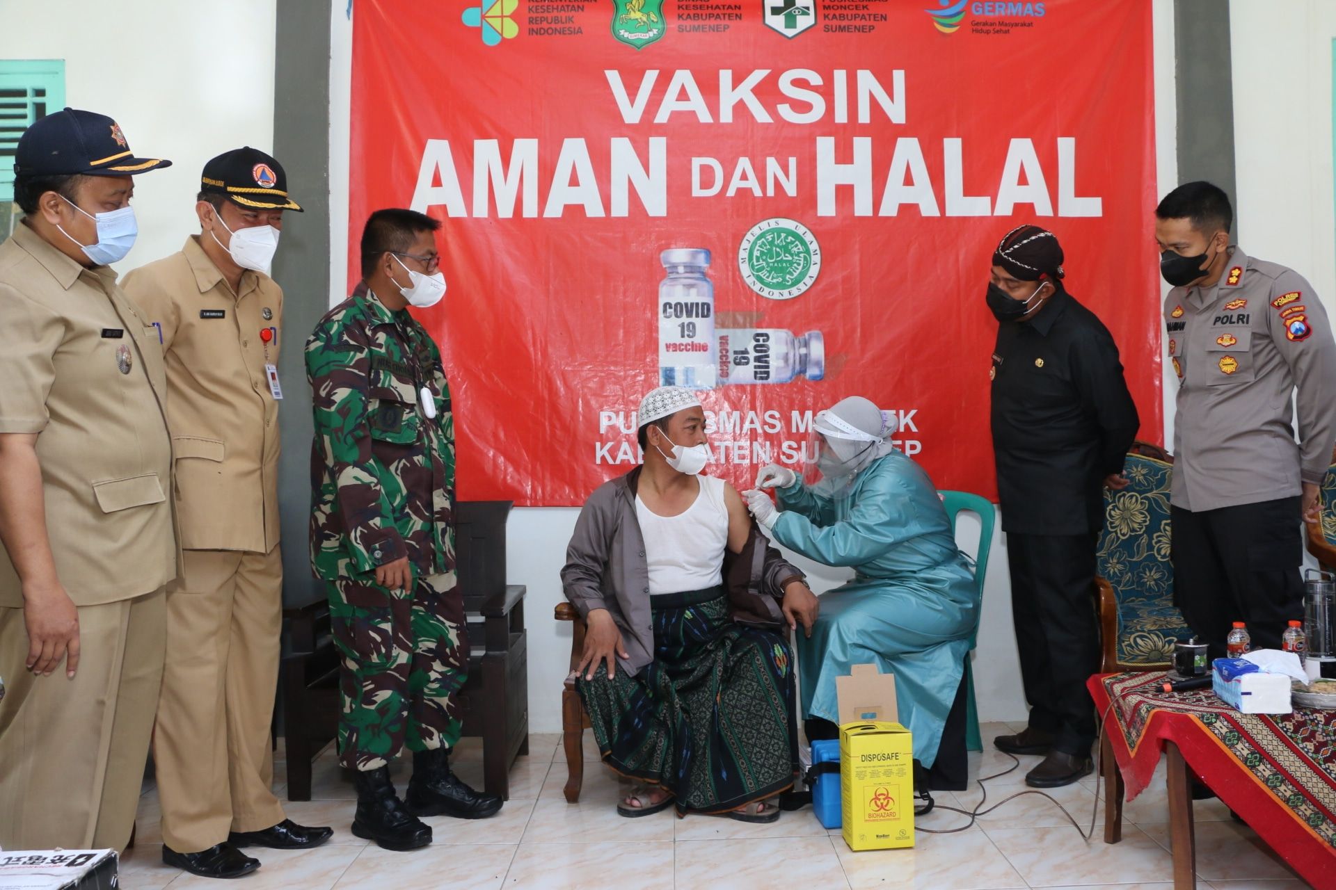 Forkopimda Sumenep Kebut Vaksinasi Di lingkungan Pesantren