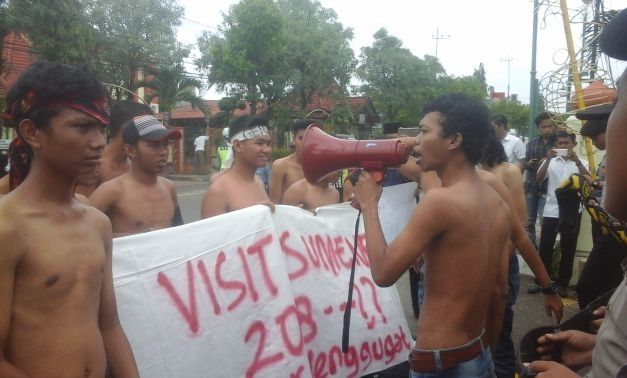Buntut Bangkrutnya BPRS Jember: DPRD Sumenep dan Aktivis Desak Bupati Copot Dirut BPRS