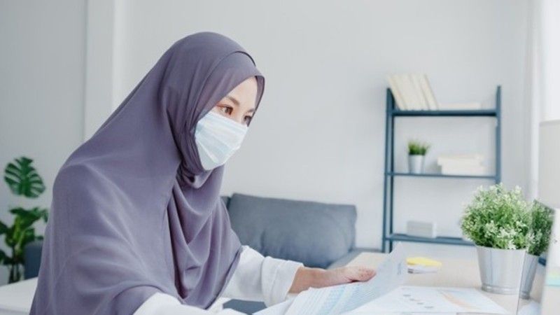 Menepis Stigma Perempuan Pesantren