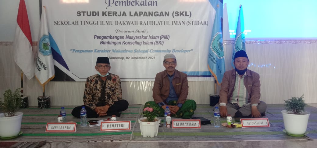 Dr. Muhamnad Saidi Hadiri Pembekalan Studi Kerja Lapangan (SKL) STIDAR Sumenep Dr. Muhamnad Saidi Hadiri Pembekalan Studi Kerja Lapangan (SKL) STIDAR Sumenep