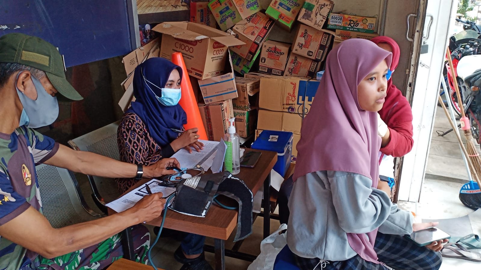 Selain Prokes Vaksinasi Jadi Prioritas Andallan Dalam Penanganan Pandemi COVID -19