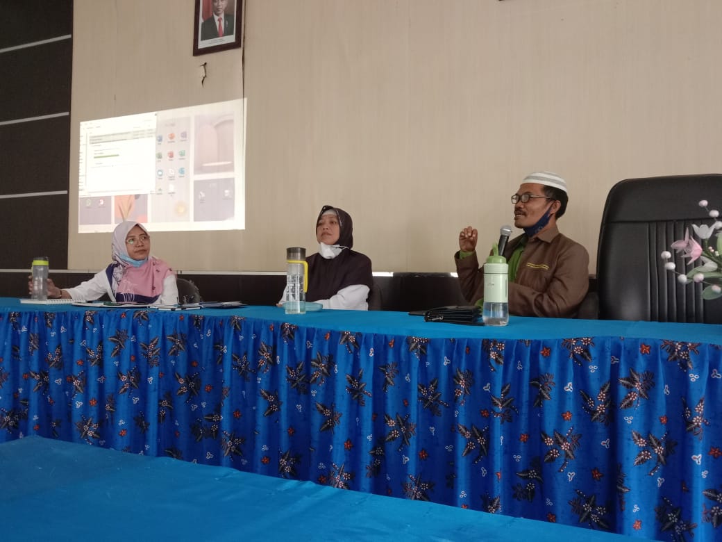 Aktivis Pecinta Lingkungan Raudlatul Iman Audiensi Dengan Dinas Lingkungan Hidup Sumenep