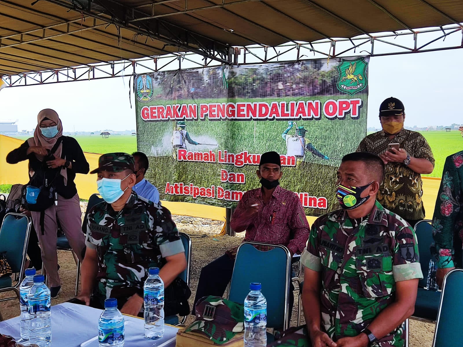 Danramil 0827/01 Kota dan Pasiter Menghadiri Kegiatan Gerakan Pengendalian OPT dan Penanganan DPI
