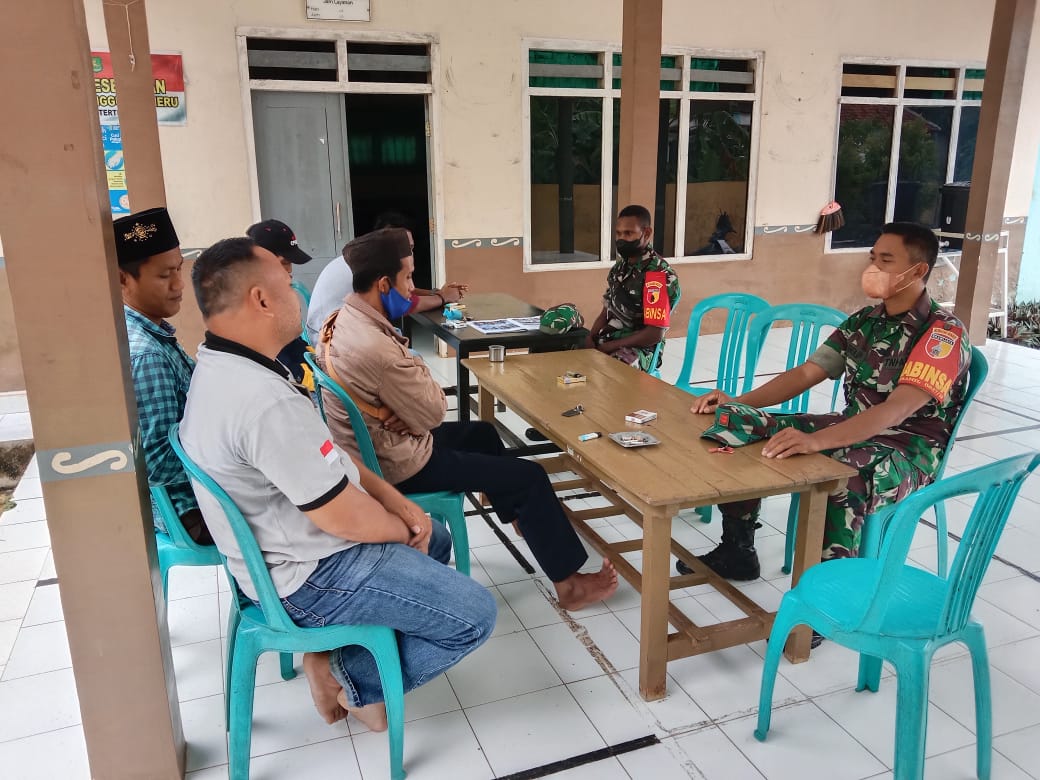 Peduli Kesehatan Warganya, Babinsa Koramil 0827/18 Kangaian Imbau Warga Dan Patuhi Prokes. Peduli Kesehatan Warganya, Babinsa Koramil 0827/18 Kangaian Imbau Warga Dan Patuhi Prokes.