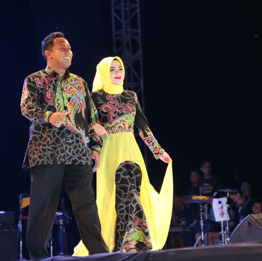 Khusus Mahasiswa Dapil I Sumenep, Ada 100 Beasiswa Dari Si Cantik Nia Kurnia Fauzi