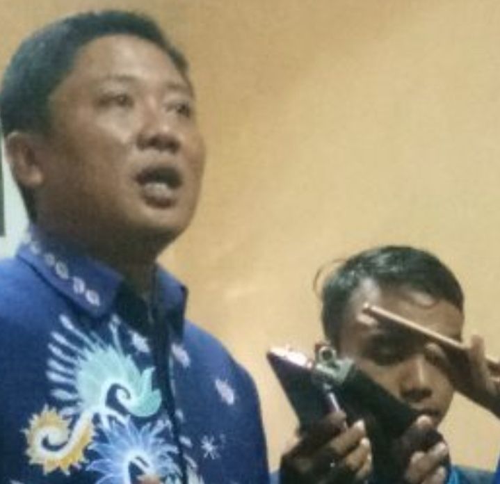 BK DPRD Sumenep Satu Pintu, Yang Ditunjuk Langsung Sakit? BK DPRD Sumenep Satu Pintu, Yang Ditunjuk Langsung Sakit?