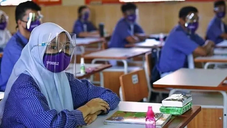 Tak Ada Madrasah dalam RUU Sisdiknas yang Disusun Kemendikbud