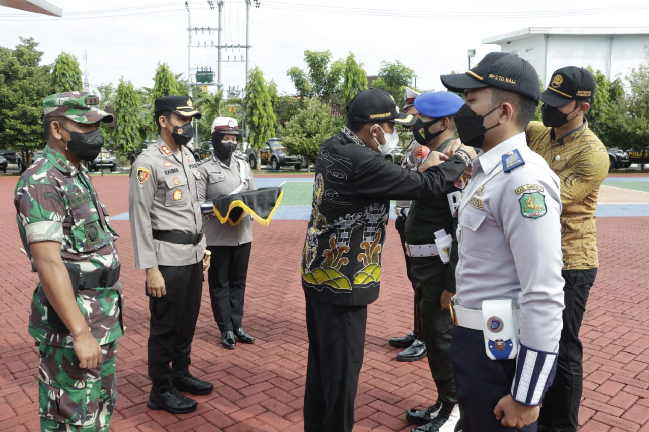 Dandim 0827/Sumenep Menghadiri Apel Gelar Pasukan Operasi Ketupat Semeru 2022