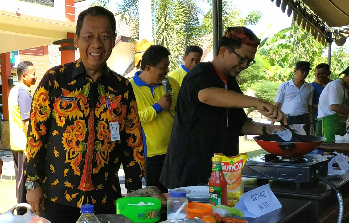 Diskop UKM Perindag Sumenep Dihantui Piutang Retribusi Miliaran Rupiah Diskop UKM Perindag Sumenep Dihantui Piutang Retribusi Miliaran Rupiah