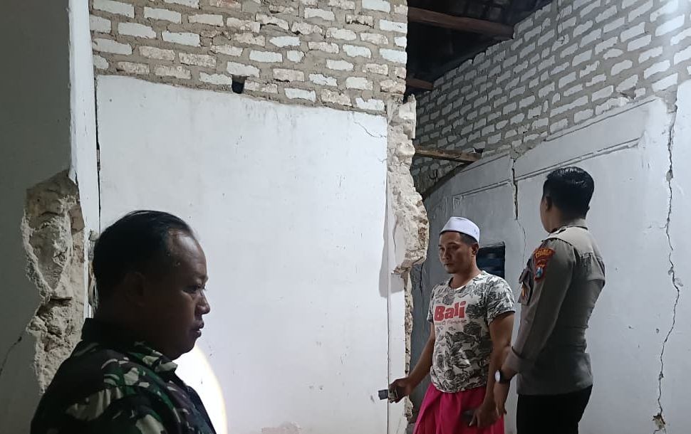Krisis Gempa Sumenep, Bantuan Kemensos Hadapi Arus Laut Enam Jam Mendebarkan