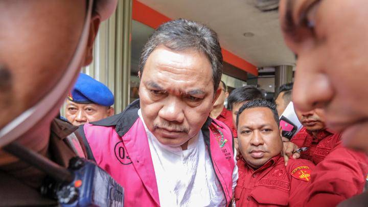 Achsanul Qosasi Kembalikan Uang Korupsi BTS, Kejaksaan Agung Pastikan Proses Hukum Tetap Berjalan
