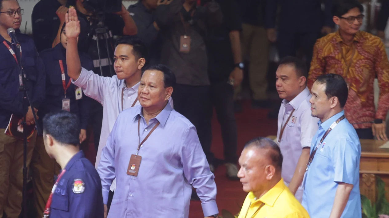 Hendropriyono: Perkiraan Intelijen, Prabowo-Gibran akan Menangi Pilpres 2024 Hendropriyono: Perkiraan Intelijen, Prabowo-Gibran akan Menangi Pilpres 2024
