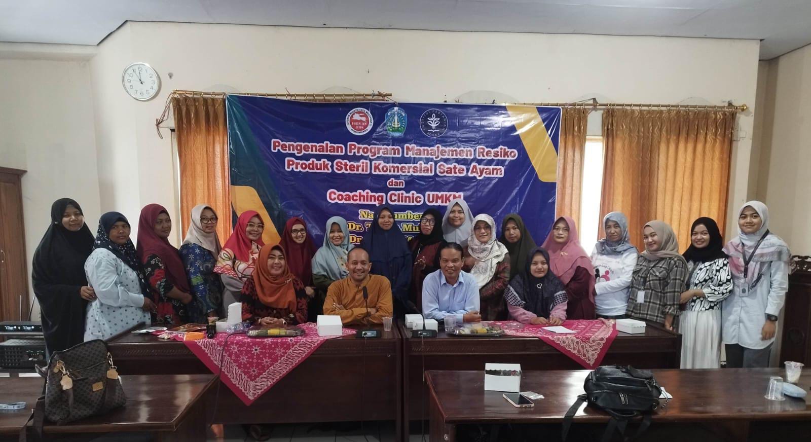 Gandeng Institut Pertanian Bogor, Forum IKM Ponorogo Beri Pelatihan Pengusaha Kuliner Sate Ayam