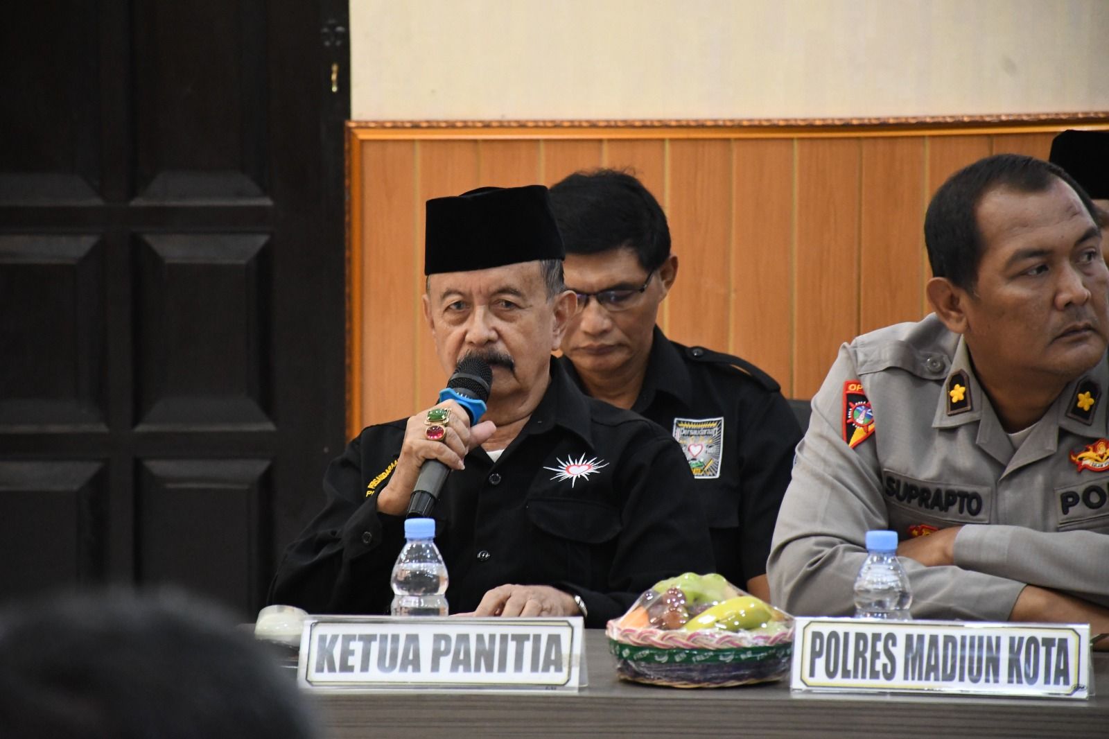 Ketua Umum PSHT Pusat Bersama TNI-Polri Deklarasi Pemilu Damai PSHT 2024