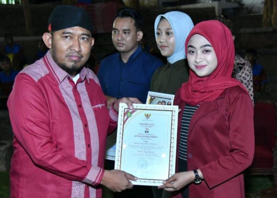 Penghargaan Bupati Fauzi