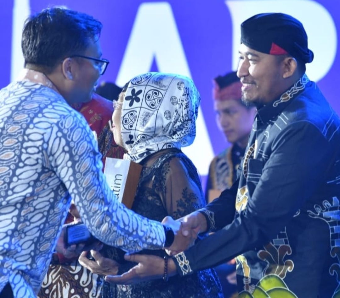 Bupati Fauzi Raih Anugerah Pengembang Warisan Budaya Sumenep
