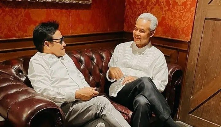 AMIN dan Ganjar-Mahfud Diprediksi Bakal Bersatu Kalahkan Prabowo-Gibran AMIN dan Ganjar-Mahfud Diprediksi Bakal Bersatu Kalahkan Prabowo-Gibran