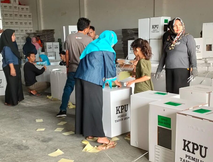 Jejak Logistik Nyeleweng di Sumenep