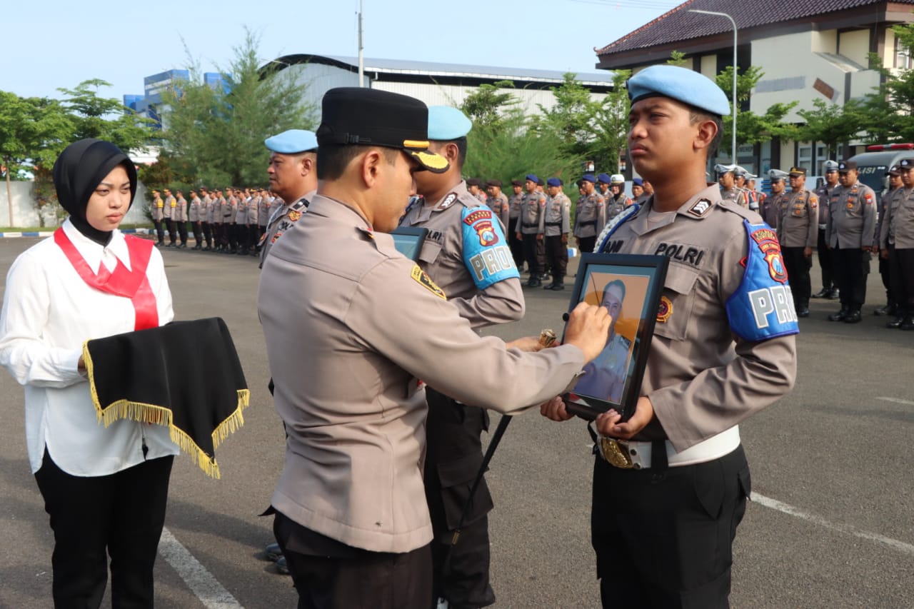 Melanggar Kode Etik Profesi Polri, Dua Personel Polres Sumenep di PTDH