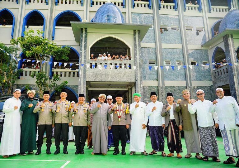 Kapolri Kunjungi Ponpes Dalwa dan Sidogiri Pasuruan, Upaya Nusantara Cooling System Pemilu 2024