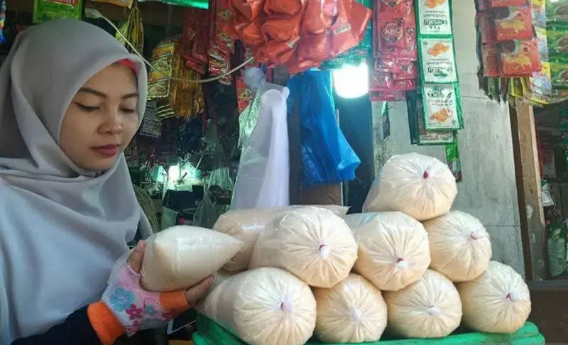 Detik-detik Pergantian Tahun, Stok Gula di Bulog Madura Kosong