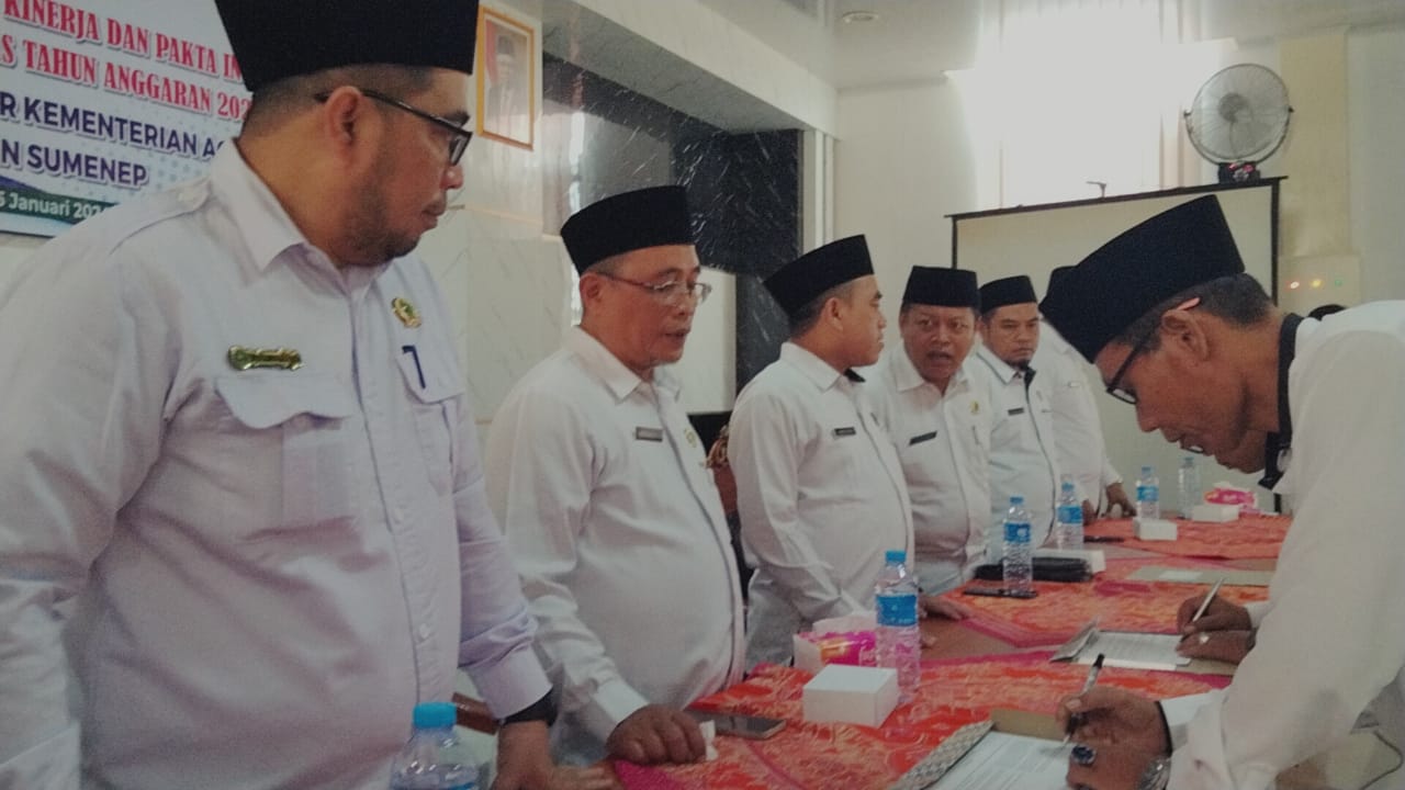 Kemenag Sumenep Teken Perkin dan Pakta Integritas RKKS 2024