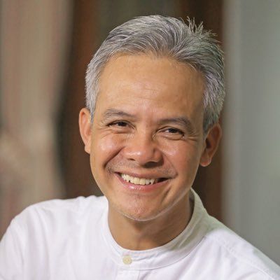 Ganjar Pranowo Kunjungi pabrik sepatu PT Dwi Prima Sentosa
