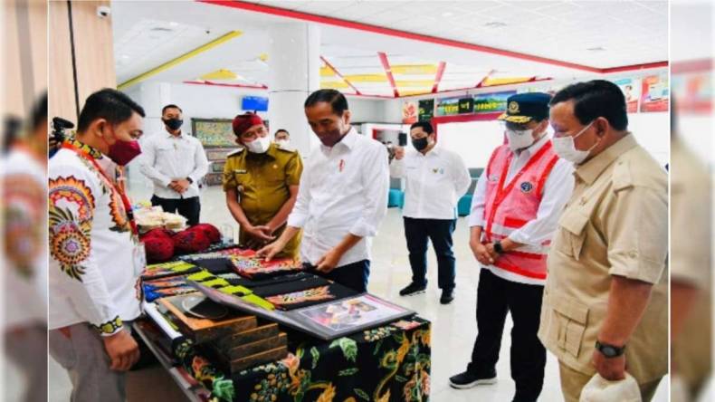 PDIP: Jokowi Sudah Bergeser, Tak Lagi Bela Wong Cilik