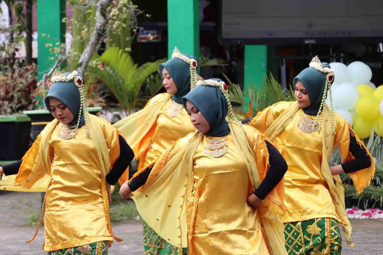 Tari Tradisional Kalimantan