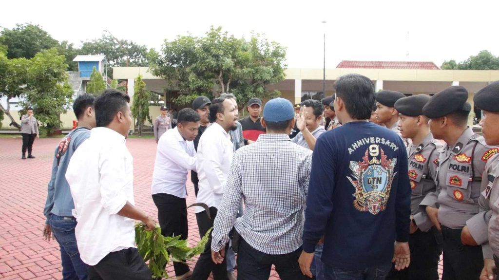 Antisipasi Ancaman Pemilu, Polres Sumenep Gelar Simulasi Pengamanan Mako