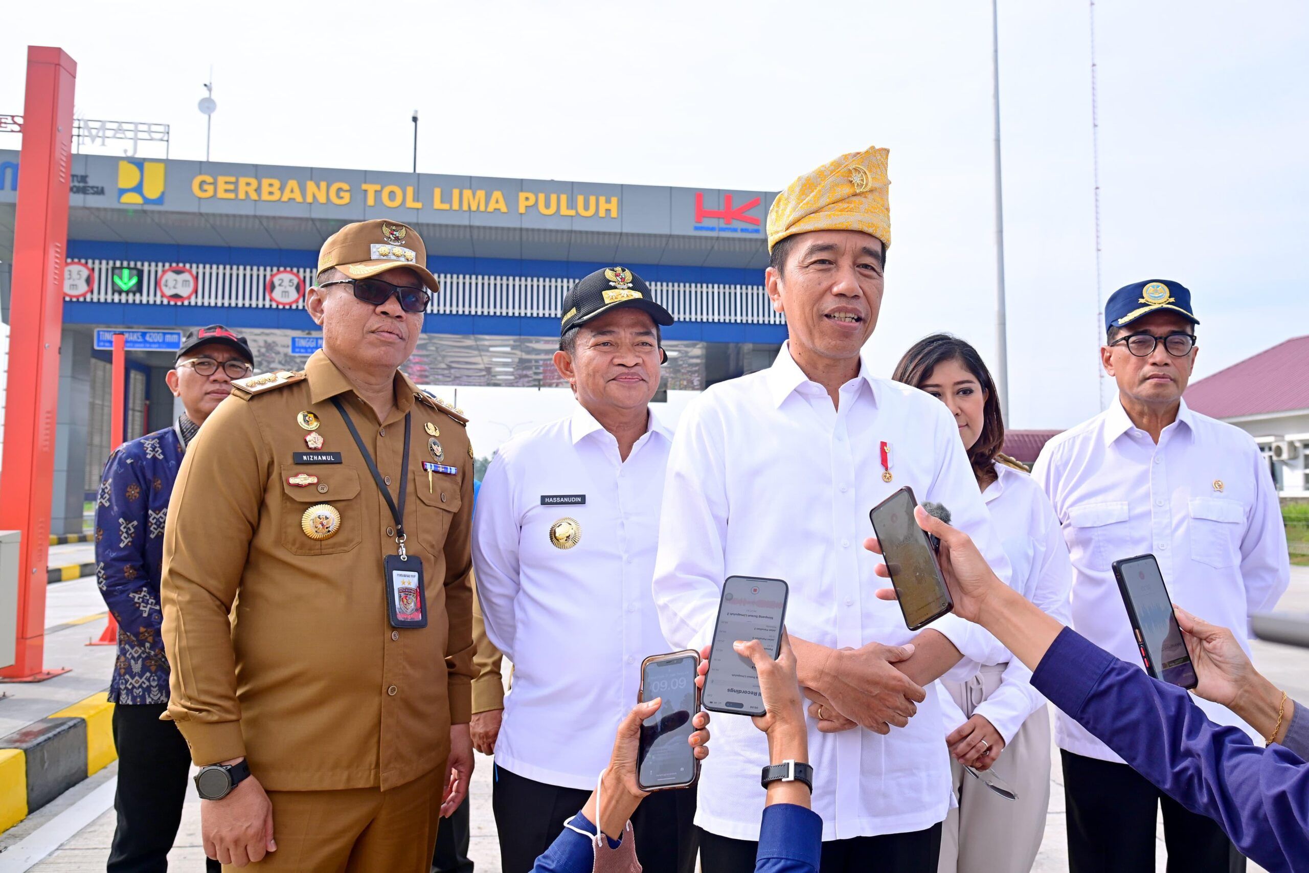 Presiden Tegaskan Aparat Harus Netral pada Pemilu 2024 Presiden Tegaskan Aparat Harus Netral pada Pemilu 2024