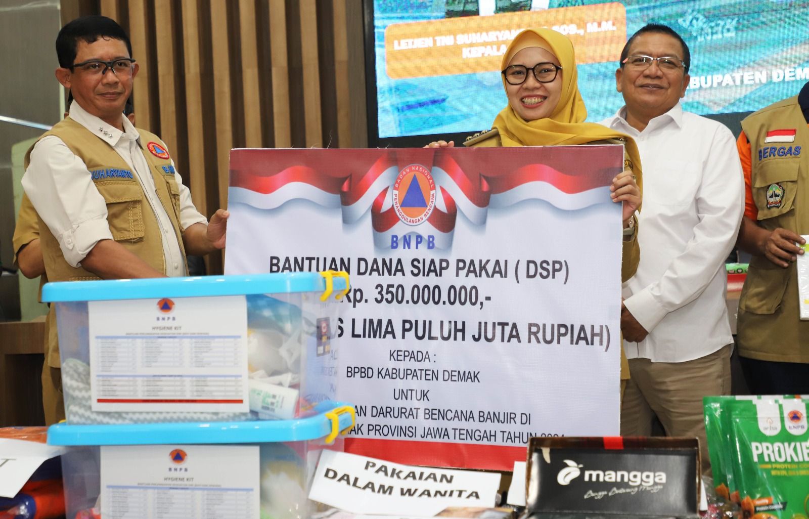 Penanganan Pengungsi dan Perbaikan Tanggul Jadi Prioritas Darurat Bencana Banjir di Demak