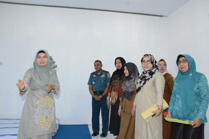 Dinkes Provinsi Gorontalo bersama Tim Penggerak PKK dan Lanal Gorontalo Luncurkan Bele Mo’osehati Dinkes Provinsi Gorontalo bersama Tim Penggerak PKK dan Lanal Gorontalo Luncurkan Bele Mo’osehati