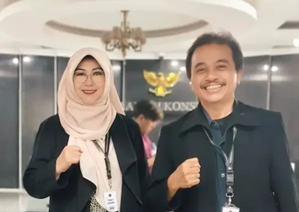 RETAKNYA TRIUMVIRAT: Di Balik Sumpah ‘Dwitunggal’ Tifa-Roy Suryo Pasca Rismon Menepi