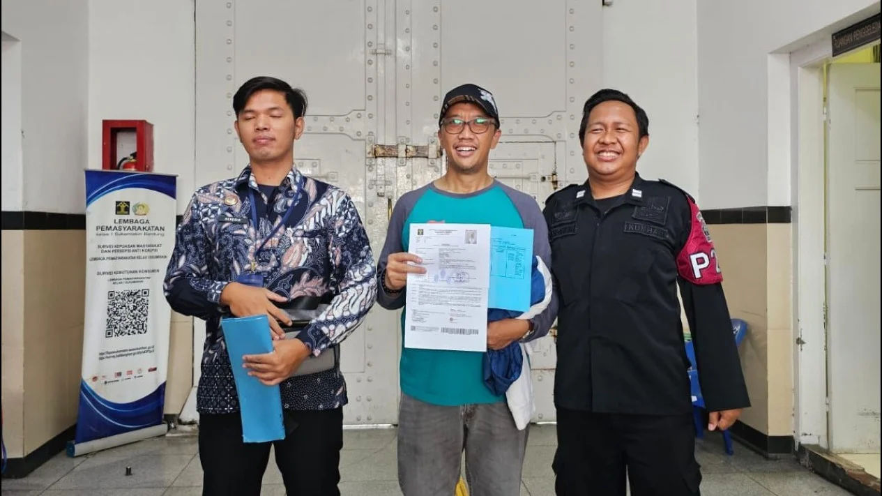 Sumringahnya Imam Nahrawi Bebas Bersyarat dari Lapas Sukamiskin, Wajib Lapor Sebulan Sekali