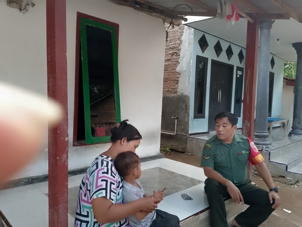 Peduli Pertumbuhan Anak, Babinsa Koramil 0827/19 Sapeken Kunjungi Keluarga Stunting