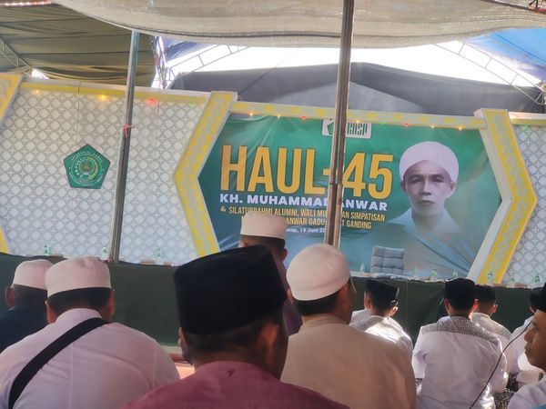 Haul Ke-45 KH Muhammad Anwar dan Temu Alumni Madrasah Al-Anwar