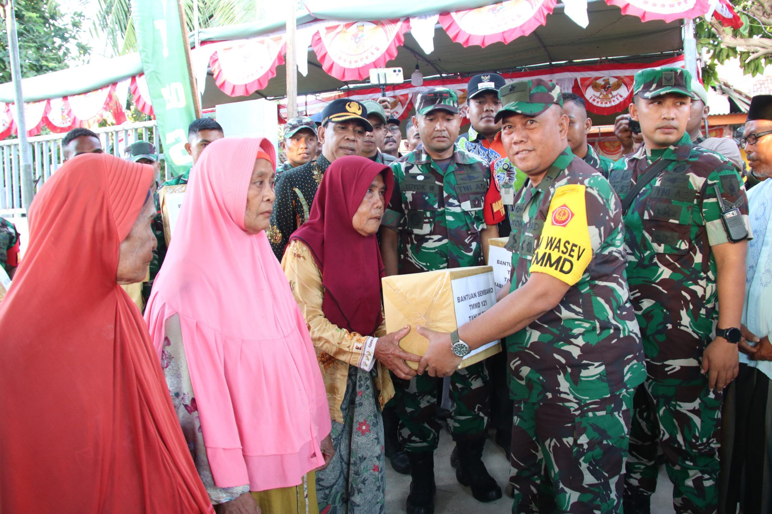 Tim Wasev Mabes TNI AD Tinjau Kegiatan TMMD 121 di Kepulauan Kangean