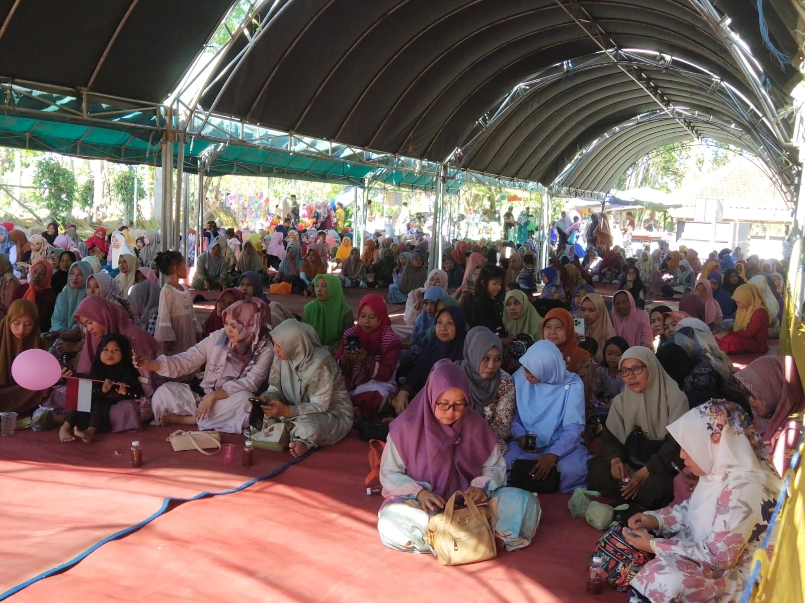 Haul Akbar Bhujuk Kiai Abdul Akhir Arongan Berlangsung Meriah