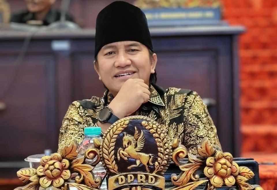 Harmoni Kemerdekaan di Bluto: Dukungan Akhmadi Yasid Menggerakkan Pasar Rakyat, Katalisator Ekonomi dan Kebangsaan