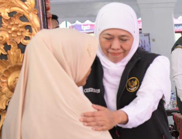 Pesan Tegas Gubernur Khofifah: Bansos untuk Kesejahteraan, Bukan Judi Online