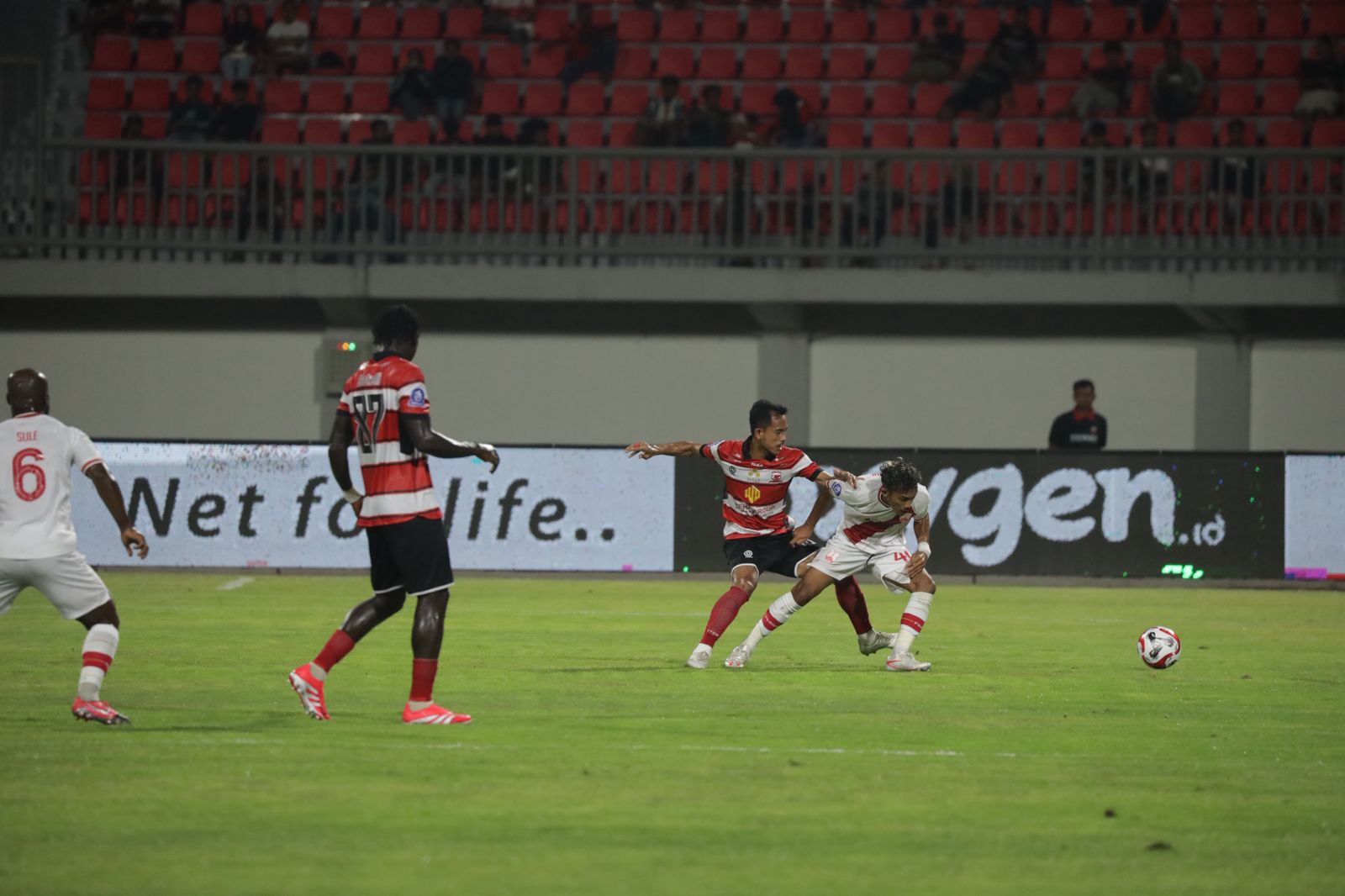 Madura United Lakukan Evaluasi Menyeluruh Usai Tersandung di Laga Perdana