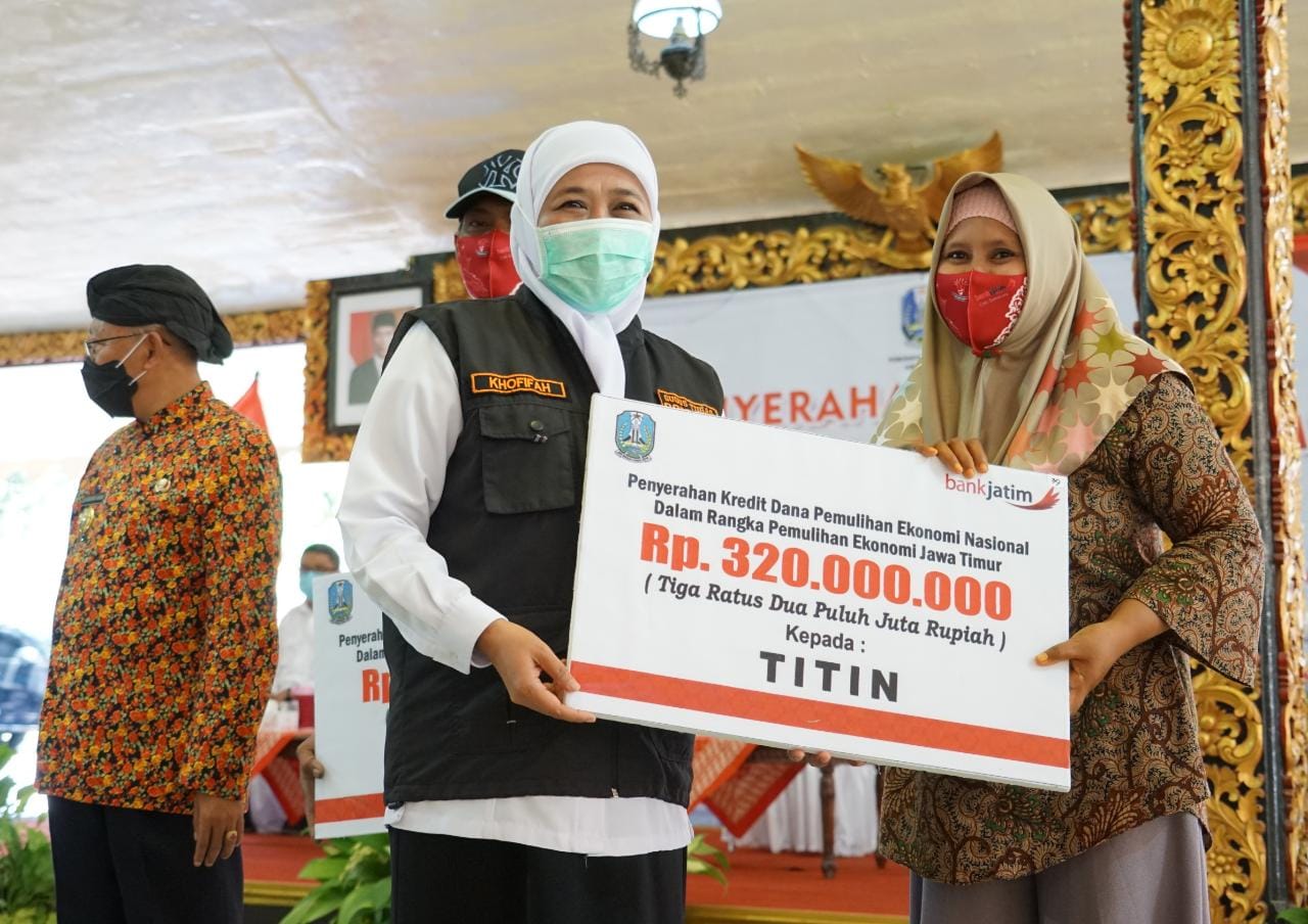 Khofifah Datang Lagi: Dulu Urusan Covid-19, Kini Soal Vaksin Campak