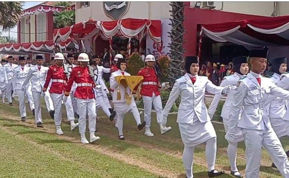 Sukses Kibarkan Sang Saka, Paskibraka Sumenep Menulis Kisah Haru di Hari Kemerdekaan