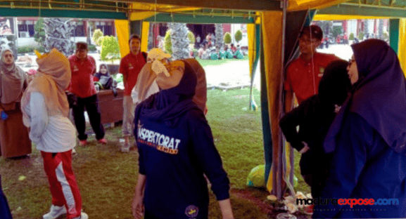 Jagoan Kerupuk dari Inspektorat, Makan Cepat Bikin Juara!
