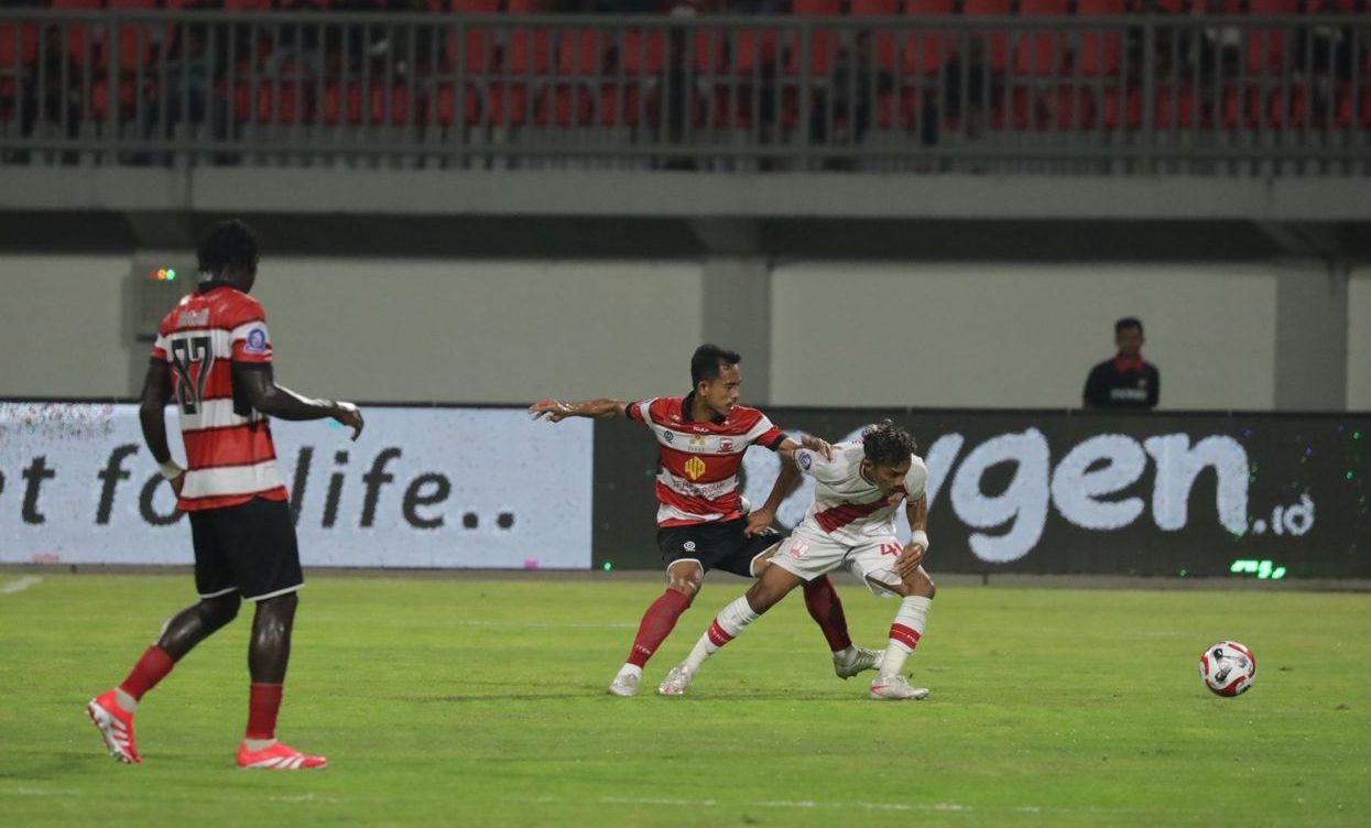 Diterpa Badai Sanksi FIFA, Persis Solo Berpotensi Memberikan Kemenangan 3-0 untuk Madura United