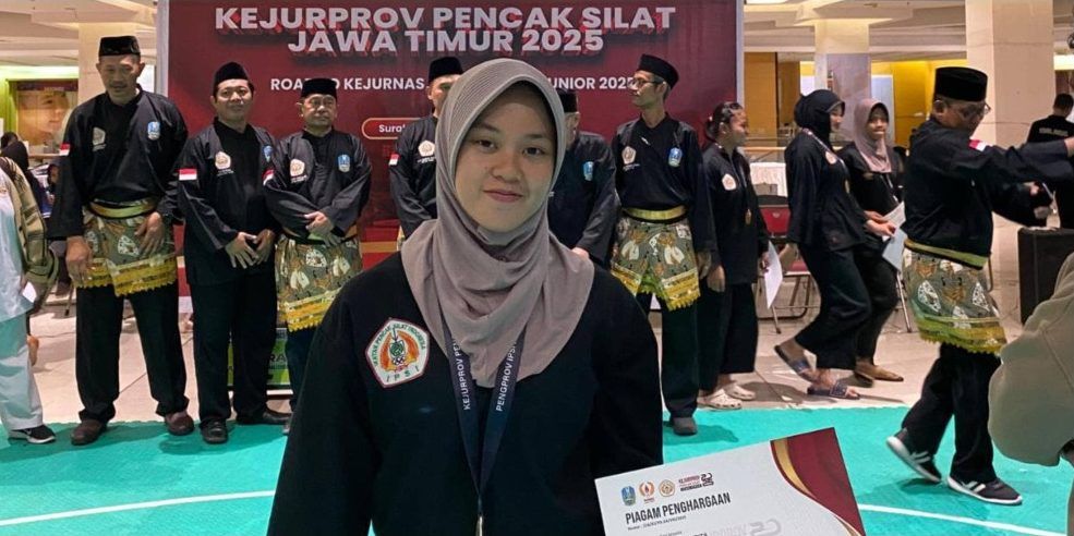 Aksi ‘Guerilla’ Tim Pencak Silat Sumenep di Kejurprov Jatim, Freinda Aulia Tembus Final!