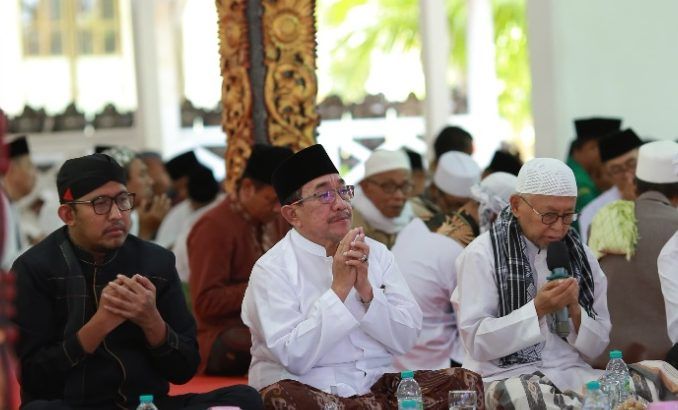 Doa Bersama dan Simbol Jarak Politik di Sumenep