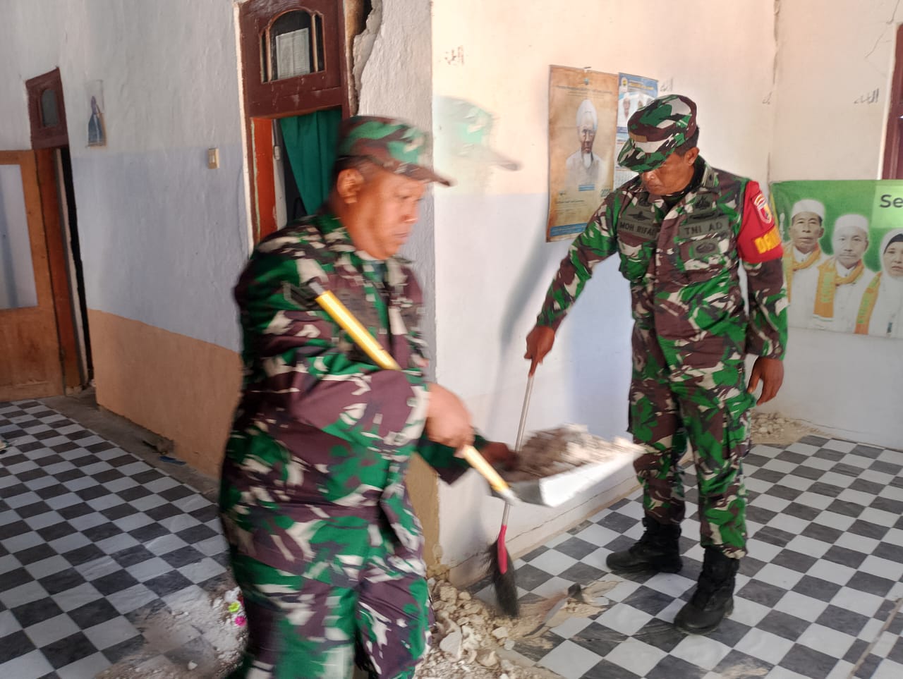 Kemensos Kirim Ratusan Paket Bantuan untuk Korban Gempa Sumenep