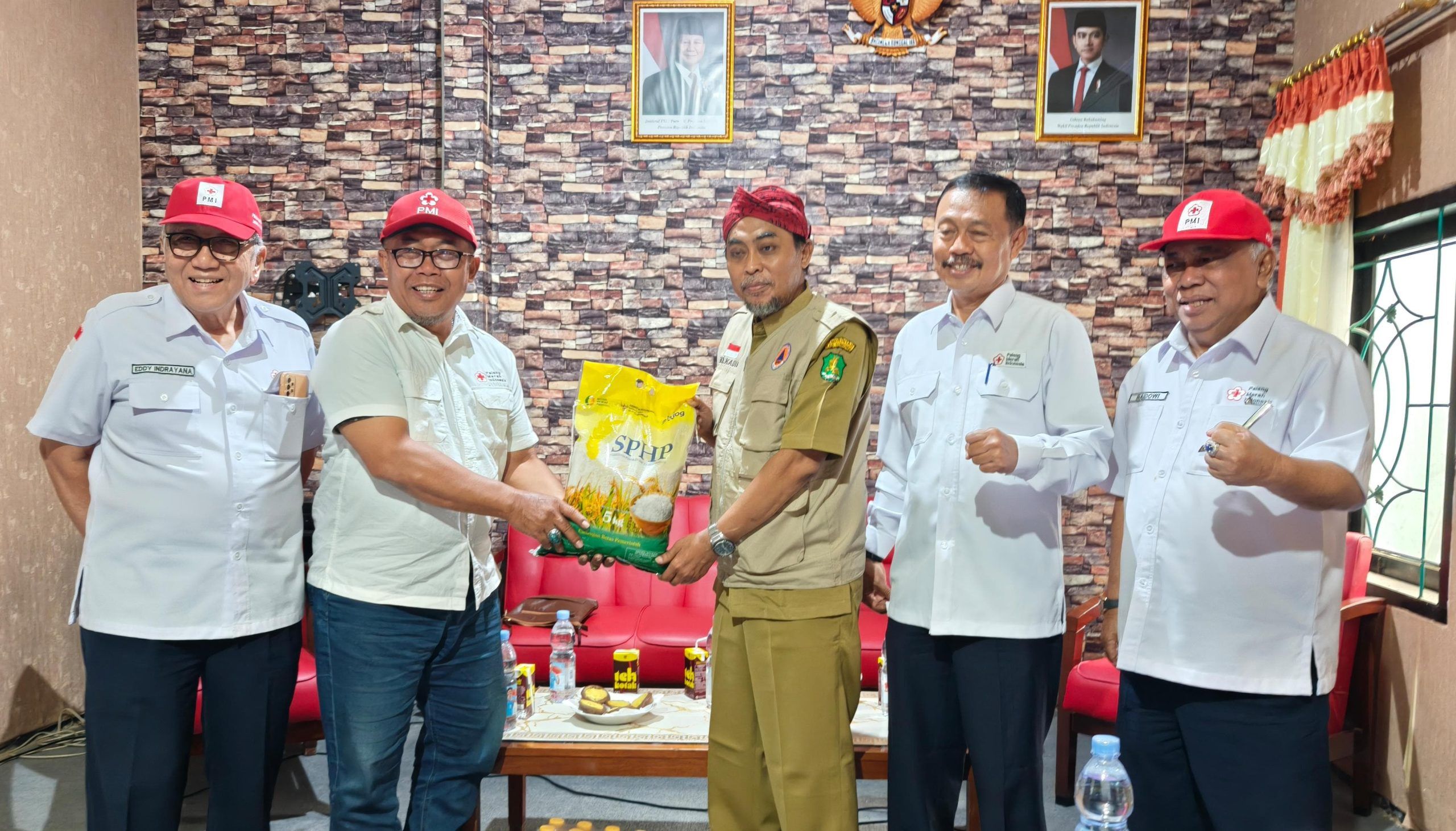 Jawa Timur Kirim Bantuan Krusial untuk Korban Gempa Sumenep, Fokus Pulau Sapudi